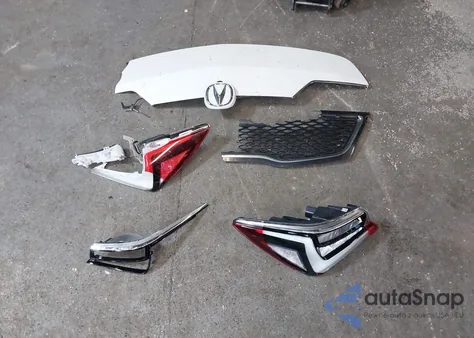 2019 Acura Ilx Premium Package/Technology Package from USA, damaged, VIN 19UDE2F7XKA001058